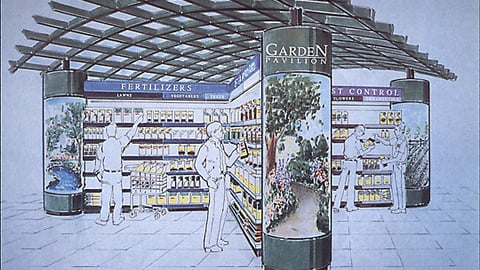 Pavillion Lawn/Garden Display