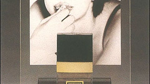 Chanel Voile Parfume Display