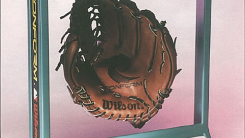 Wilson Conform Glove