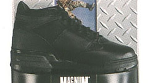 Magnum Hi-Tec Display