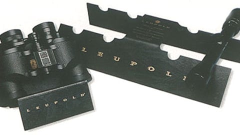 Leupold Rifle Scopes/Binoculars Display