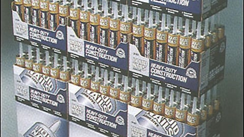 Macco Liquid Nails Display