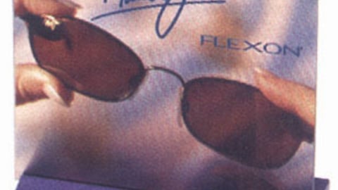 Maui Jim Countertop Display