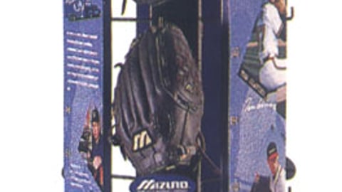 Mizuno Glove Display