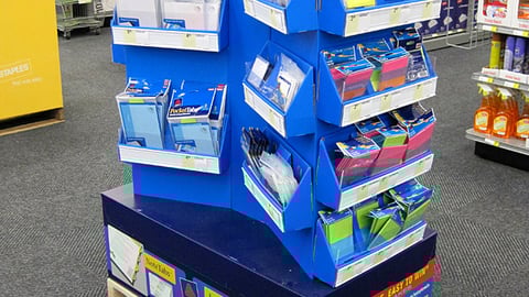 Avery Staples Sweeps Pallet