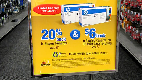 Staples Rewards HP Stanchion Sign