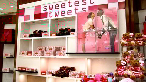 Macy's 'Sweetest Tweets' Wall Display