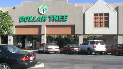 Dollar Tree Exterior