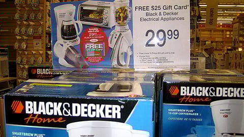 Linens 'N Things Black & Decker Case Card