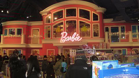 Toys "R" Us Barbie Mansion