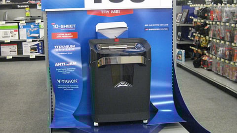 Staples Shredder Endcap