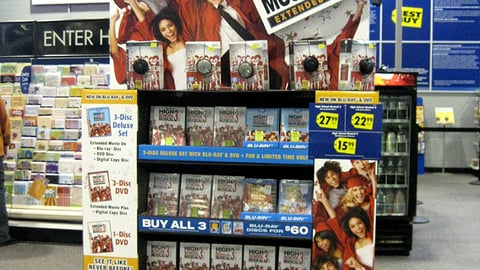 'High School Musical 3' Pallet Display