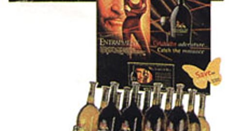 Gossamer Bay Wine Display