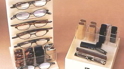 EyeMagine Eyewear Display