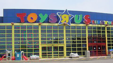 Toys "R" Us Exterior