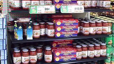 Giant Carlisle Pasta/Sauces Endcap