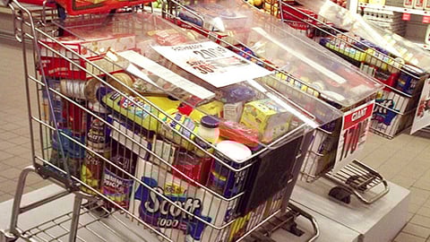 Giant Carlisle Price Comparison Display