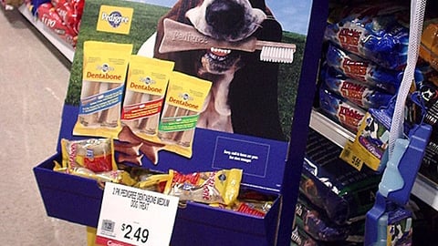 Pedigree Dentabone Gravity-Feed Floorstand