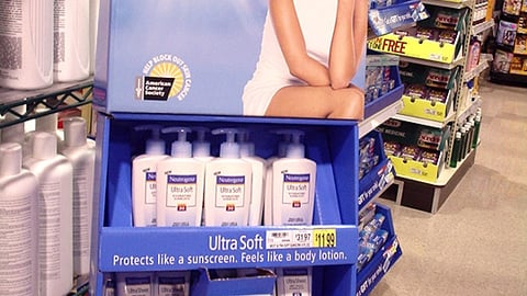 Neutrogena Suncare Shipper