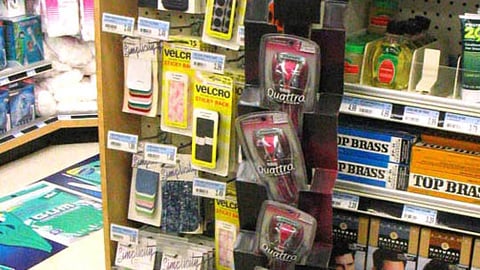 Schick Quattro for Women Merchandising Strip