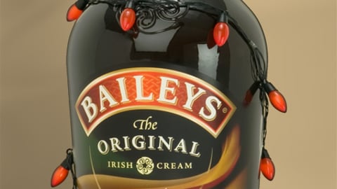 Baileys Illuminated Holiday Pole Topper