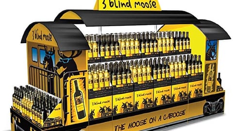3 Blind Moose Wine Caboose