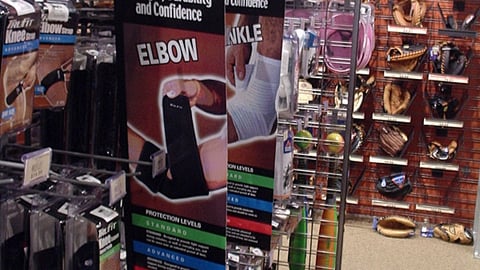 TruFit Elbow Brace Aisle Violator