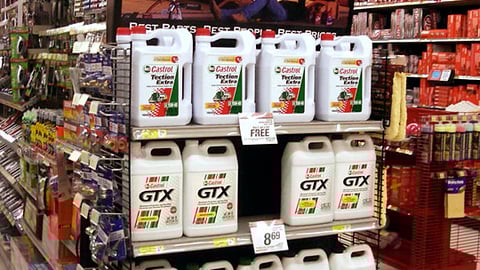 AutoZone Castrol Endcap