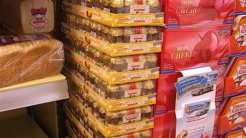 miniMAL Candy Sweepstakes Pallet