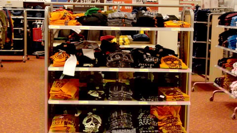 Target 'Scream for Savings' Apparel Rack