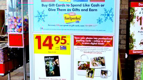 Giant Eagle Promotion Pedestal