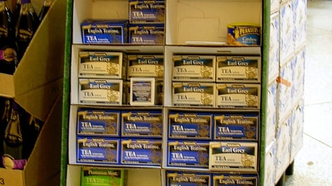 Bigelow Tea Passover Shipper 