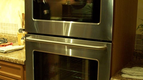 DiGiorno Pizzeria Kitchen Oven