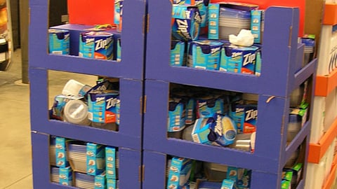 Ziploc Back-to-School Displays