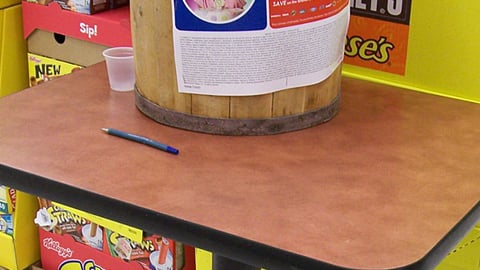 Meijer/P&G Reading Sweeps Entry Barrel