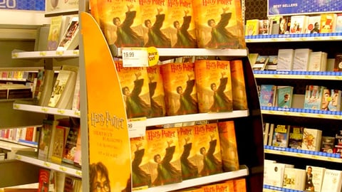 Target 'Deathly Hallows' Endcap