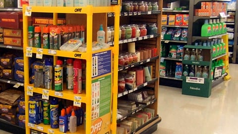 Raid/Off! Mobile Floorstand