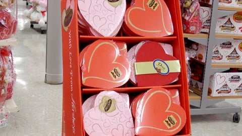 Hershey's Pot of Gold Valentine's Floorstand