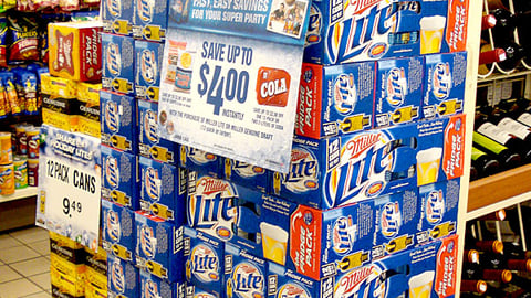 7-Eleven Miller 'Super Party' Endcap Display