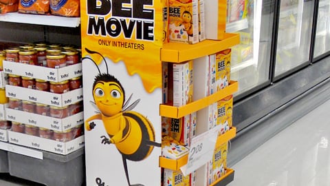 Betty Crocker "Bee Movie" Fruit Snacks Floorstand