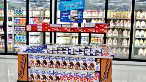 Entenmann's Table Display