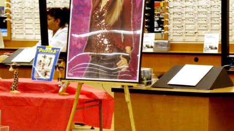 Wal-Mart Hannah Montana Vision Center Easel