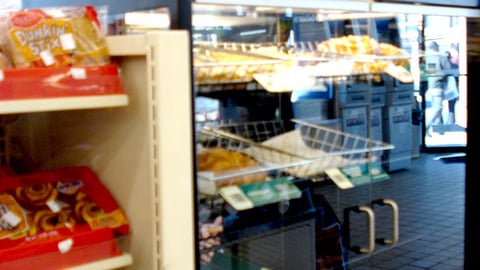 7-Eleven 'Fresh' Pastry Case