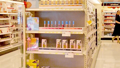 Target CoverGirl Summer Endcap