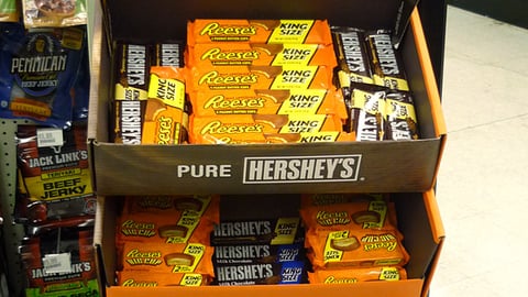 Reese's 'Iron Man 2' Shipper