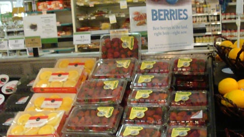 Publix 'At Season's Peak' Sign