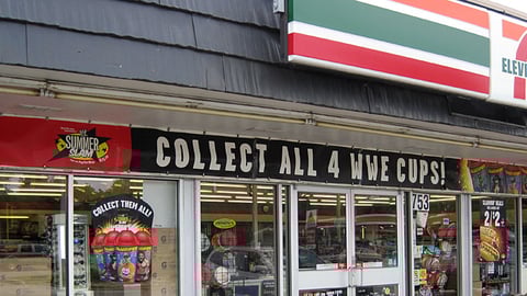 7-Eleven 'SummerSlam' Outdoor Banner