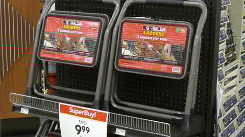 True Value 'Super Buy' Endcap