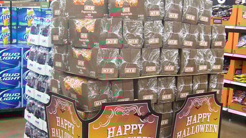 Act II Walmart 'Happy Halloween' Pallet