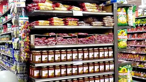 H-E-B Central Market Pasta Endcap